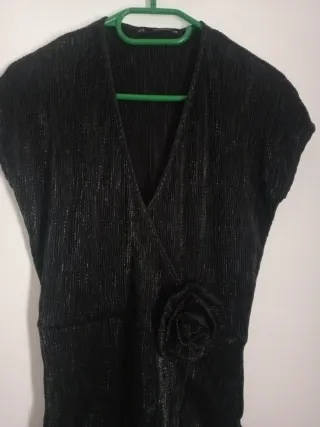 Blusa fiesta plateada y negra