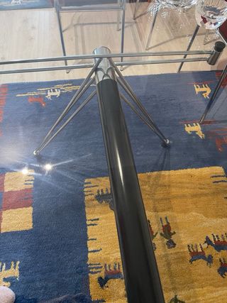 Mesa de salón cristal y metal