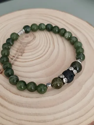 Pulsera Jade Verde y Piedra Volcánica