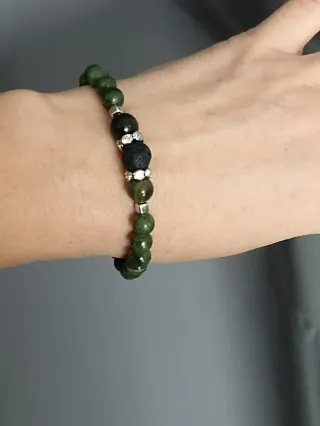 Pulsera Jade Verde y Piedra Volcánica