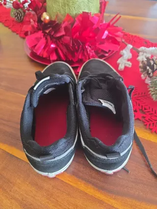 Zapatillas Vans Filmore Negras y Blancas