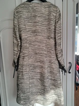 Abrigo Zara Beige y negro Talla M