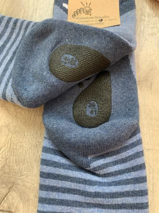 2 Pares Calcetines Antideslizantes.