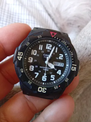 Reloj Casio Negro (sin correa ni pila)
