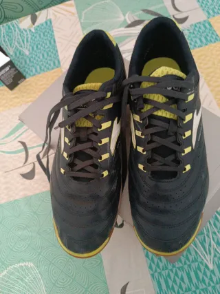 Zapatillas Fútbol Sala Joma Talla 45. 30cm