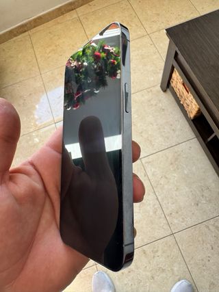 iPhone 13 Pro con caja original,factura de compra