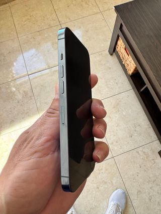 iPhone 13 Pro con caja original,factura de compra