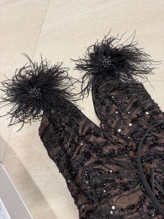 Mono Nadine Merabi Negro y Dorado