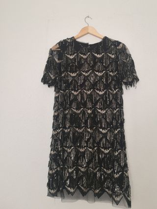 Vestido Zara flecos y lentejuelas negro T.S