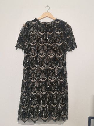 Vestido Zara flecos y lentejuelas negro T.S