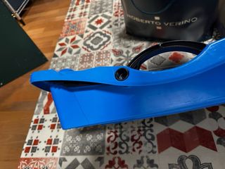 Trineo azul para nieve