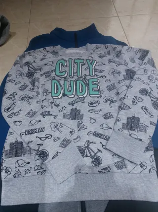 Lote sudaderas niño T.8-9