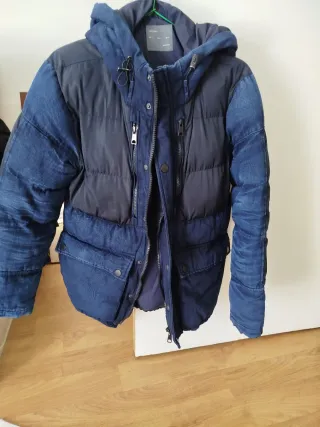 Cazadora Parca Hombre Azul y Negra