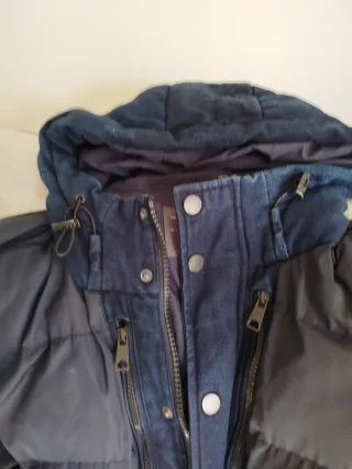 Cazadora Parca Hombre Azul y Negra