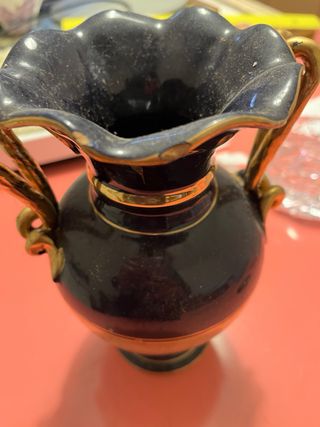Vaso decorativo nero e oro