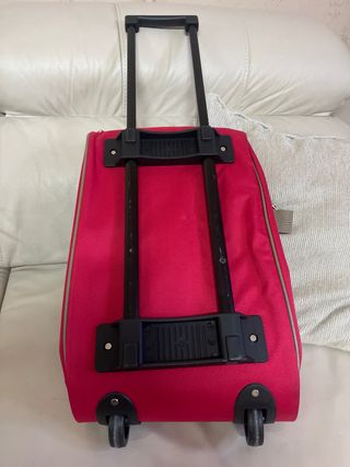 Maleta de viaje con ruedas