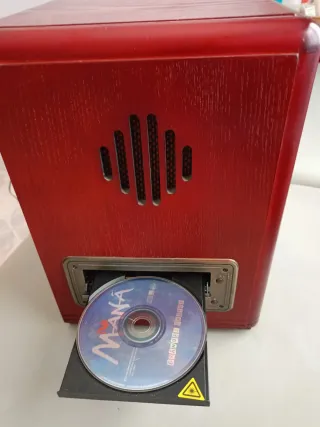 Radio CD Estilo Antiguo Marrón y Dorado