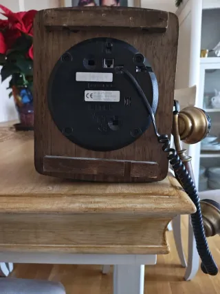 Teléfono Antiguo Madera y Bronce