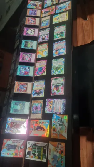 **NAZO DE CROMOS VARUADOS DISTINTAS COKECCIONES**
