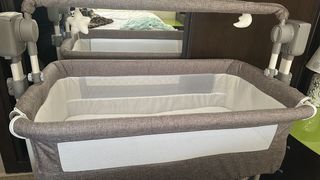 Cuna colecho marrón con estrellas