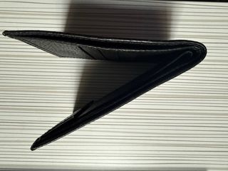 Monedero de piel negro