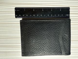 Monedero de piel negro