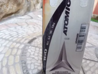 Esquís Atomic Mujer