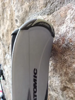 Esquís Atomic Mujer