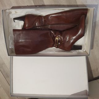 Stivali donna marroni con fibbia