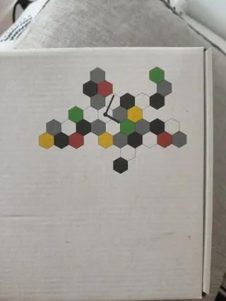 Reloj de pared hexagonal IKEA