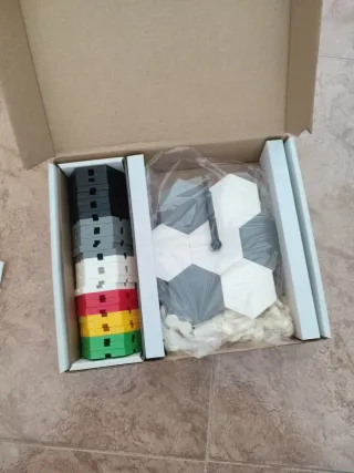 Reloj de pared hexagonal IKEA