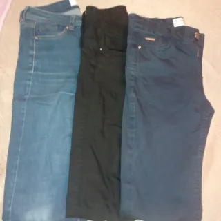 Pantalones vaqueros y chino 10€ todos negociables