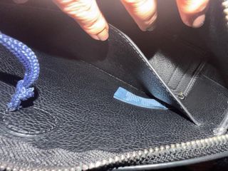 Bolso Tommy Hilfiger Negro y Azul