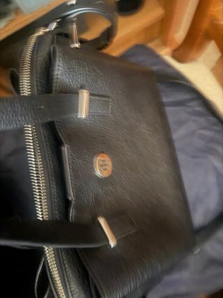 Bolso Tommy Hilfiger Negro y Azul