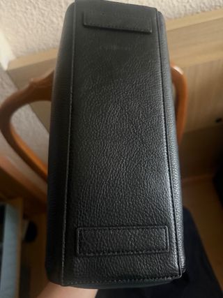 Bolso Tommy Hilfiger Negro y Azul