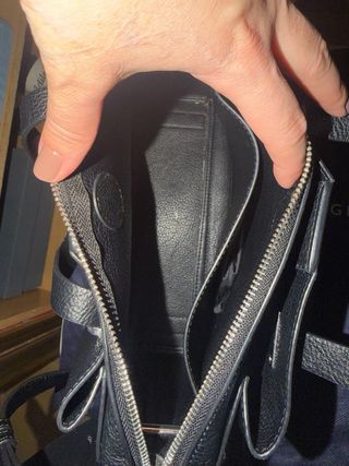 Bolso Tommy Hilfiger Negro y Azul