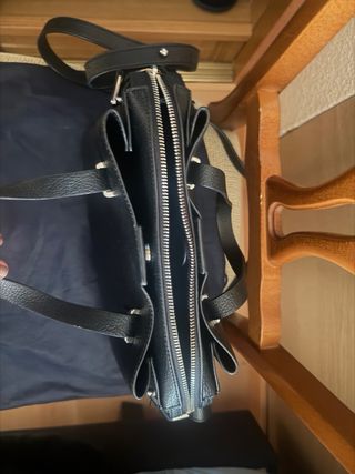 Bolso Tommy Hilfiger Negro y Azul