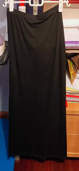 Conjunto Top y Falda Tubo Negro