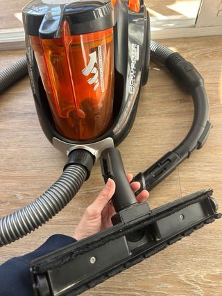 Aspiradora Rowenta Compact Power Cyclonic