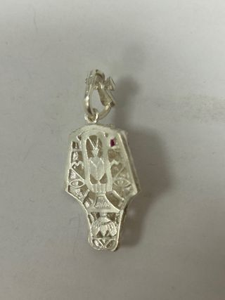 Colgante Faraón Plata Ley con Piedra Roja