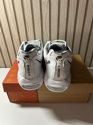 Nike Air Max 95 Triple White