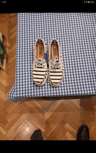 Náuticos Sebago Rayas Blanco y Negro