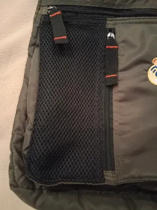 Mochila Real Madrid Negra y Marrón