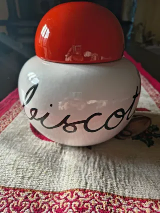 Biscottiera in ceramica bianca e arancio