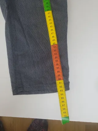 Pantalón de casero rayas grises y blancas