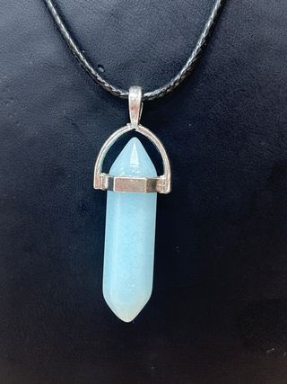 Collar Piedra Azul Acero Plateado