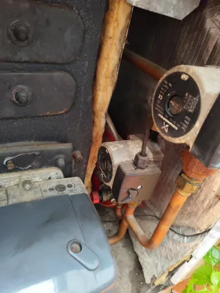 Caldaia gasolio ZCAL e serbatoio 750L. PREZZO TRATTABILE