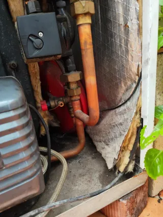 Caldaia gasolio ZCAL e serbatoio 750L. PREZZO TRATTABILE