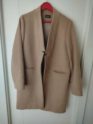 Abrigo Kookai Beige