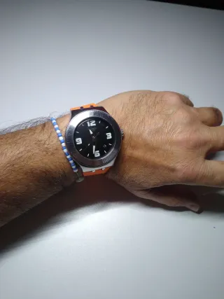 Reloj Swatch Irony Negro Naranja